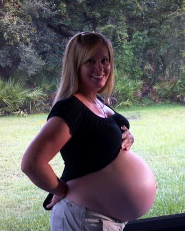 Pregnant petite girlfriend toys