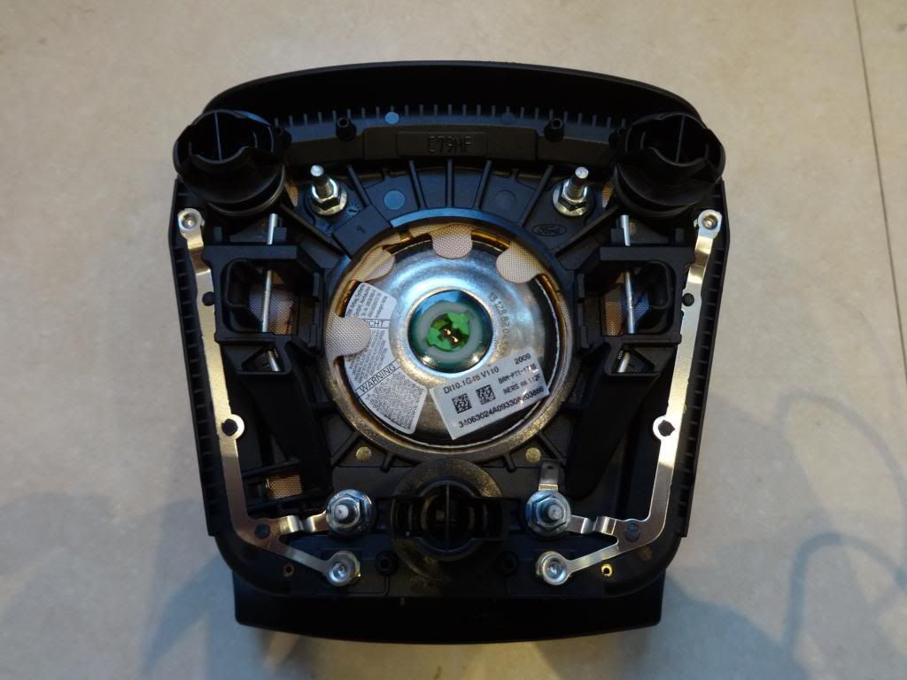 Airbag2_zpsd21b70a9.jpg