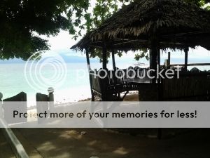 Barefoot White Beach - Beachfront Cabana